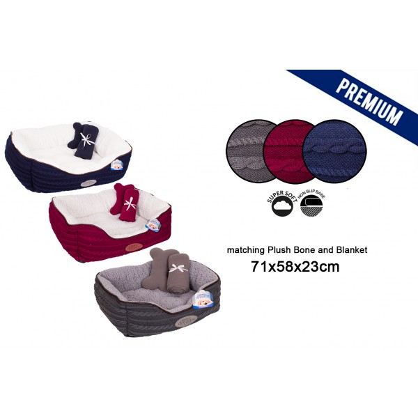 KNITTED PET BED GIFT SET LARGE 3 ASSORTED COLOURS